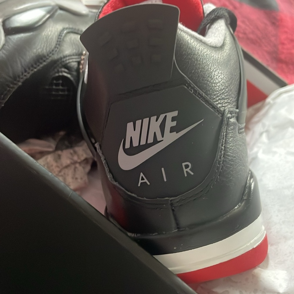 AIR JORDAN 4 RETRO (GS) - Picture 4 of 5